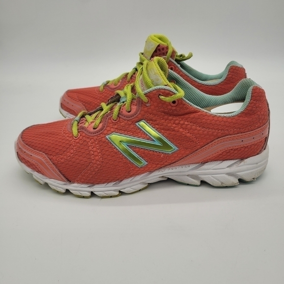 NEW BALANCE 590 V2 Running Shoes Women Size 9D Athletic Sneakers - Picture 7 of 16